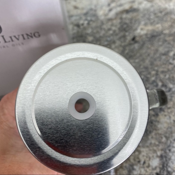 Young Living Glass Jar Mug with Stainless Steel Straw - Picture 4 of 7